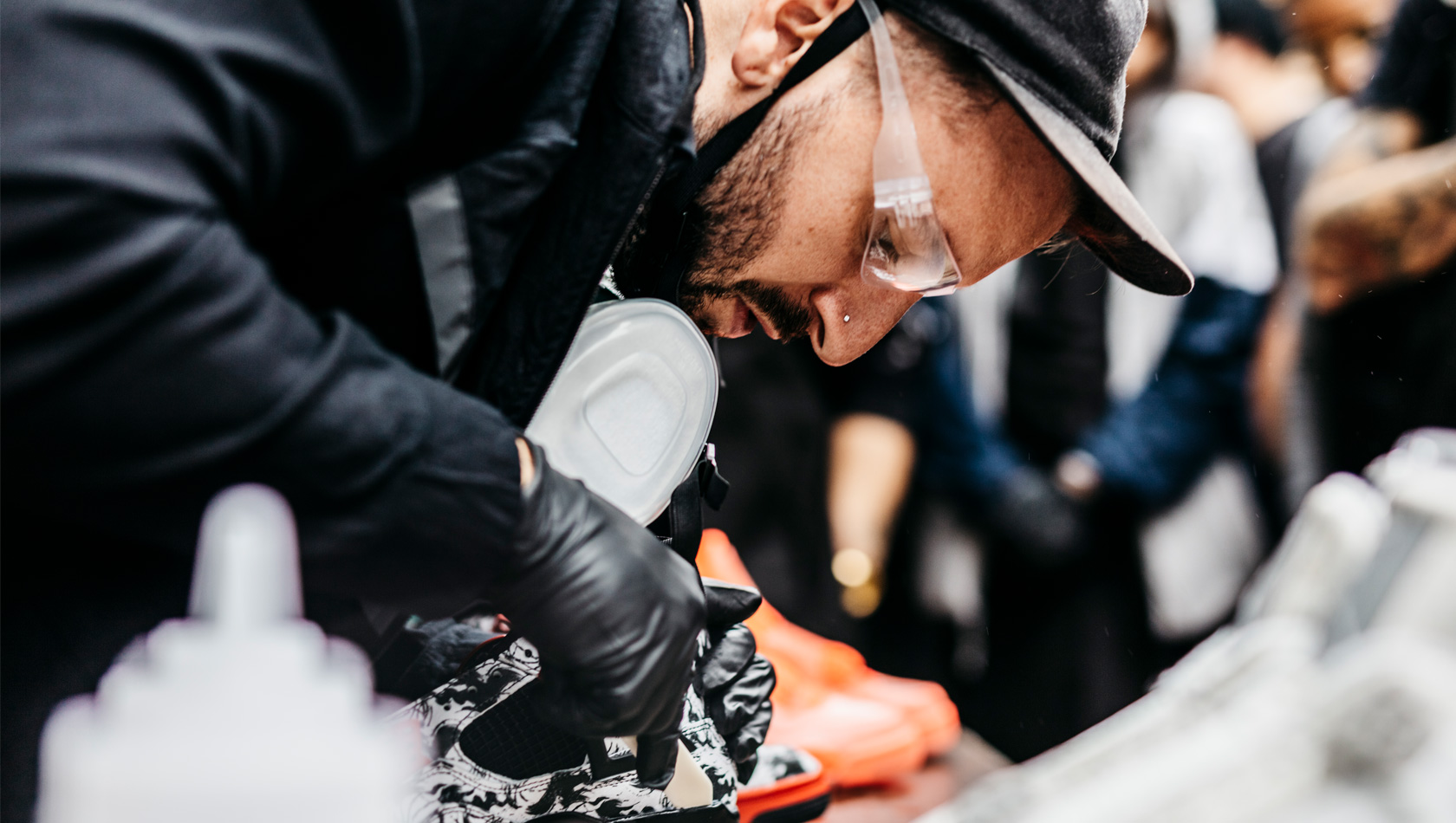 Shoe surgeon shoe school training with students