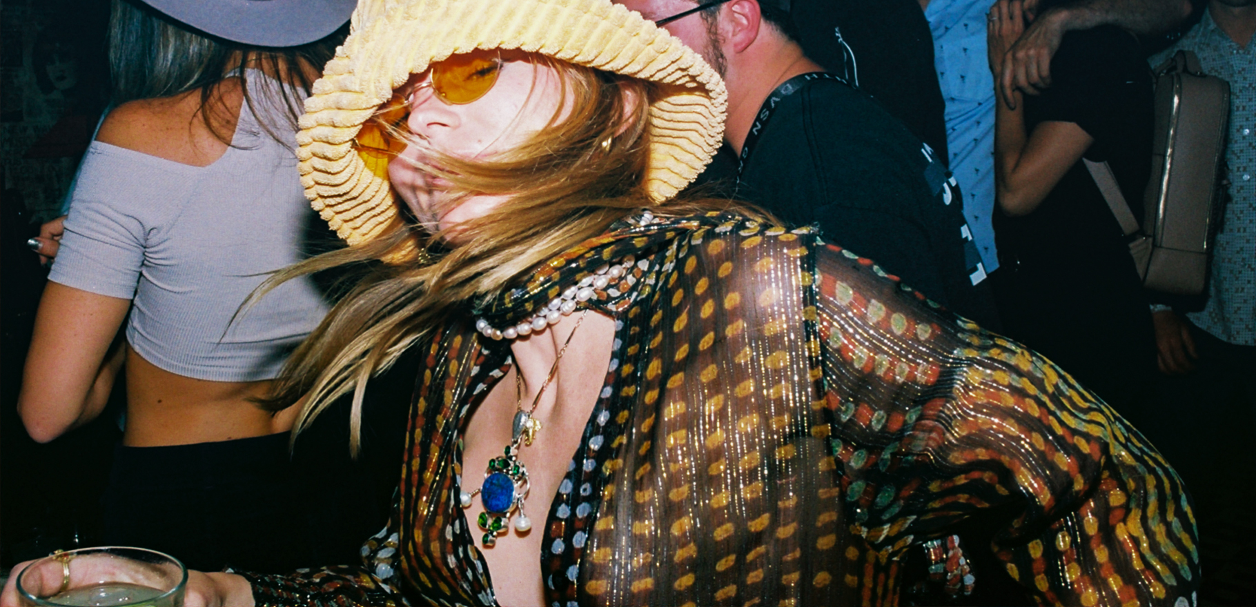 Party in kiss kiss bang bang lounge